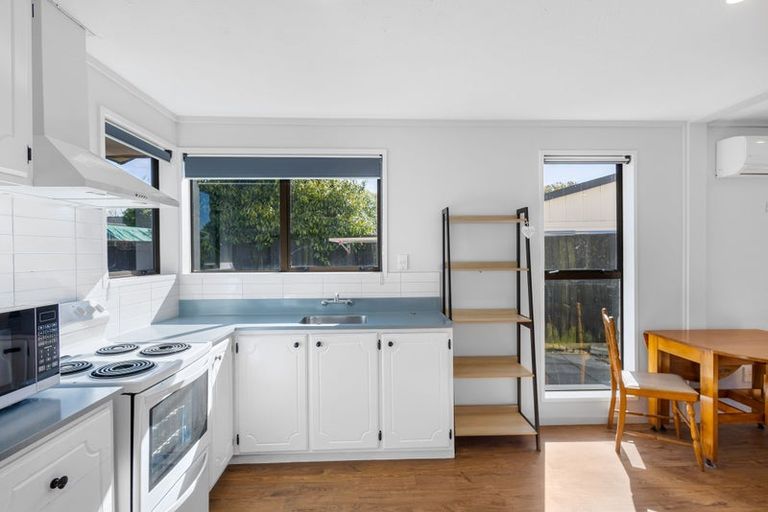 Photo of property in 31i O'briens Road, Sockburn, Christchurch, 8042