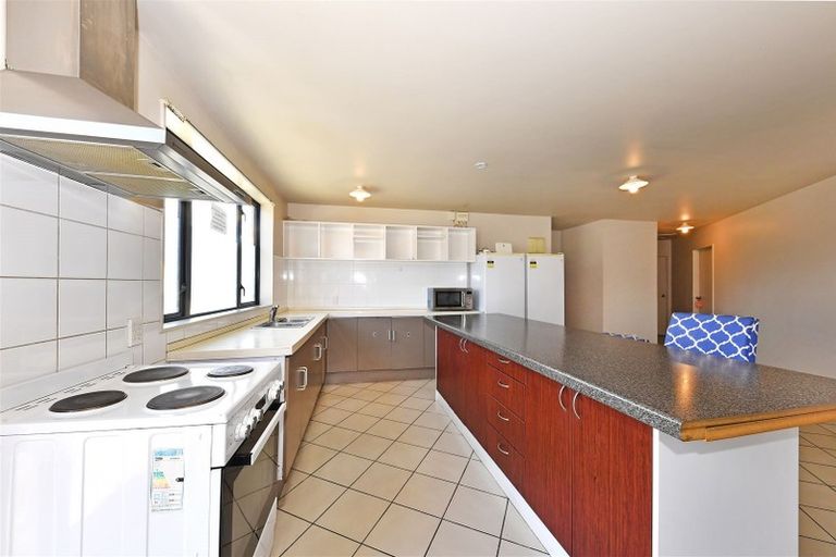 Photo of property in 160 Peverel Street, Riccarton, Christchurch, 8041