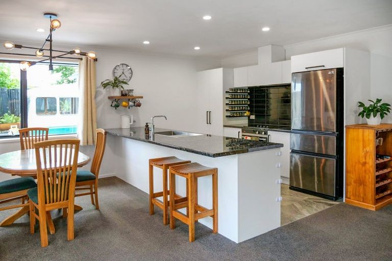 Photo of property in 1 Cedar Place, Tikipunga, Whangarei, 0112