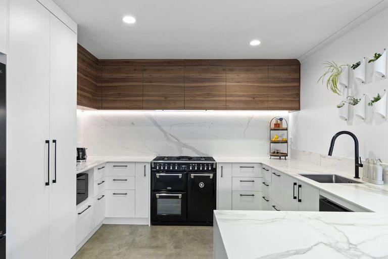 Photo of property in 20 Caroline Way, Northwood, Christchurch, 8051