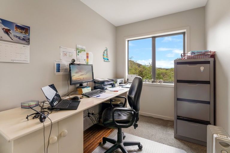 Photo of property in 56 Paetawa Road, Peka Peka, Waikanae, 5391