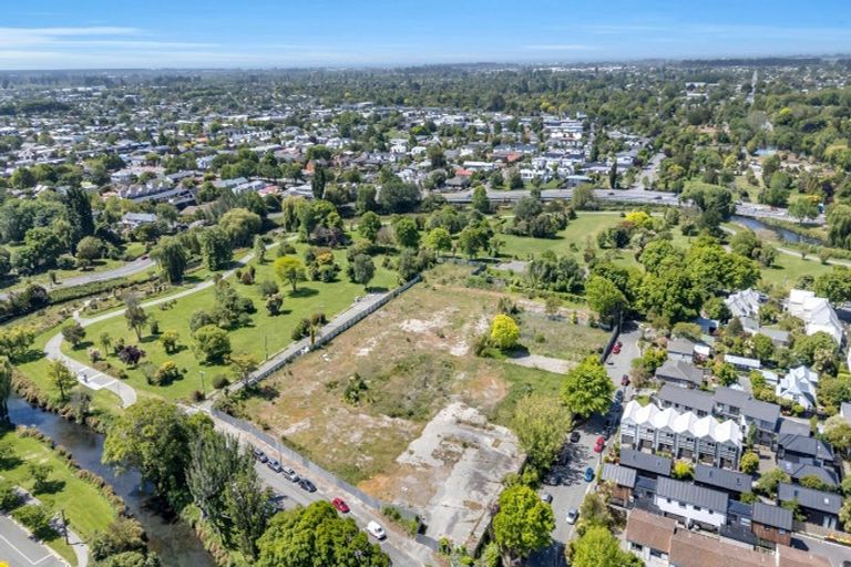 Photo of property in 356 Oxford Terrace, Christchurch Central, Christchurch, 8011