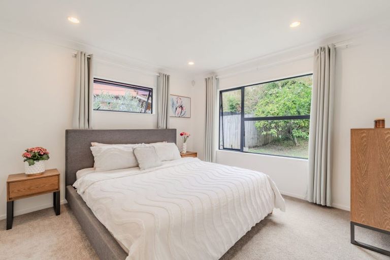 Photo of property in 49a Flaxdale Street, Birkdale, Auckland, 0626
