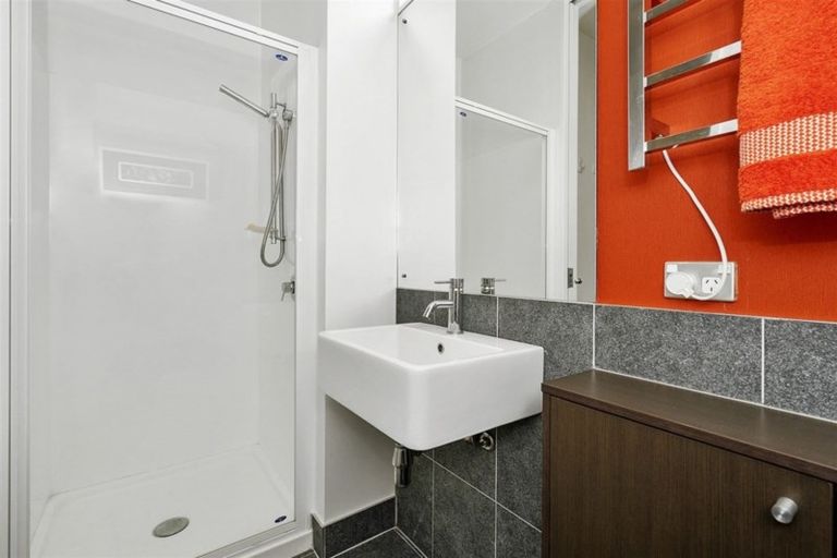 Photo of property in 38 Courtenay Street, St Albans, Christchurch, 8014