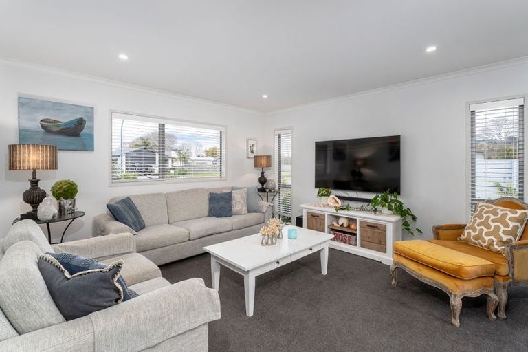 Photo of property in 325 Cook Drive, Whitianga, 3510