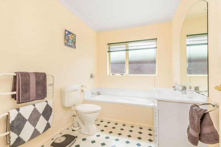 Photo of property in Miramar Villas, 23/3u Byron Street, Miramar, Wellington, 6022