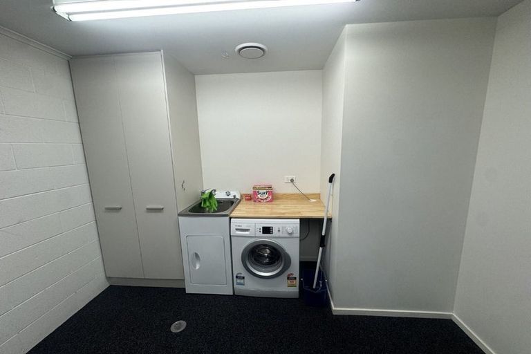 Photo of property in 1/23 Wakelin Place, Redwood, Christchurch, 8051