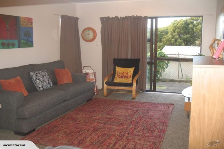 Photo of property in 3/3 Miro Street, Helensville, 0800