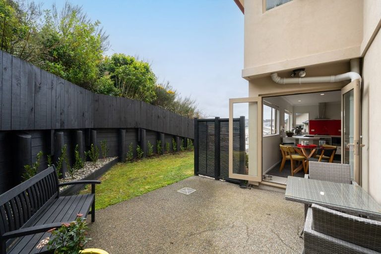 Photo of property in 50 Erlestoke Crescent, Churton Park, Wellington, 6037