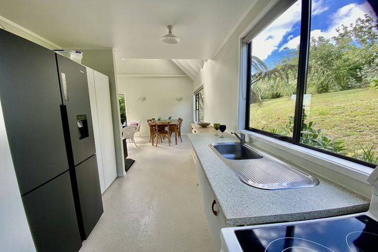 Photo of property in 3 Hall Head Road, Kawau Island, 0920