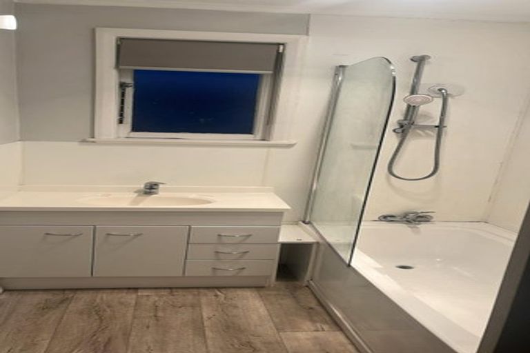 Photo of property in 1/35 Hill Crescent, Papakura, 2110