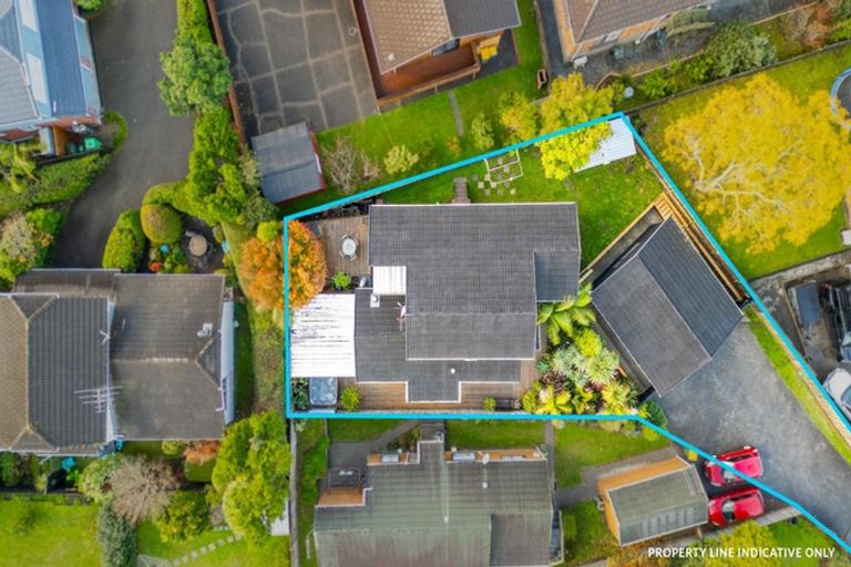 Photo of property in 6 Oystergrove Road, West Harbour, Auckland, 0618