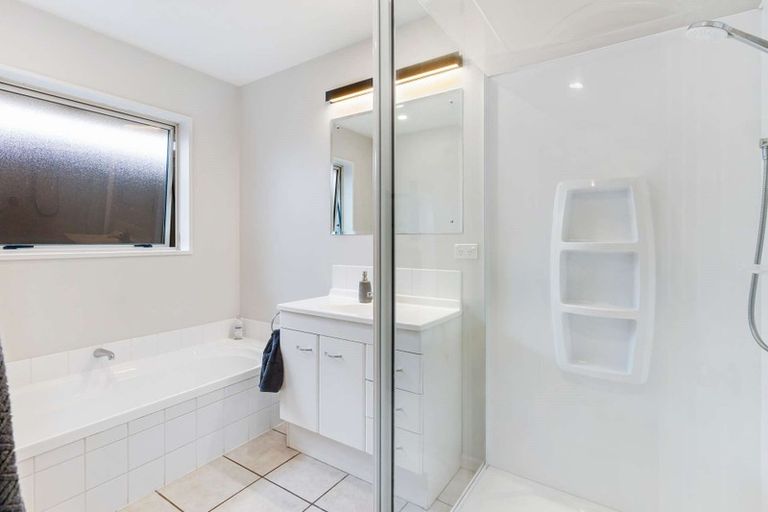 Photo of property in 102 Courtenay Drive, Kaiapoi, 7630