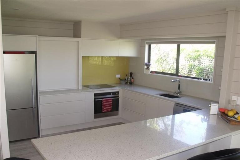 Photo of property in 43 Guthrie Road, Havelock North, 4130