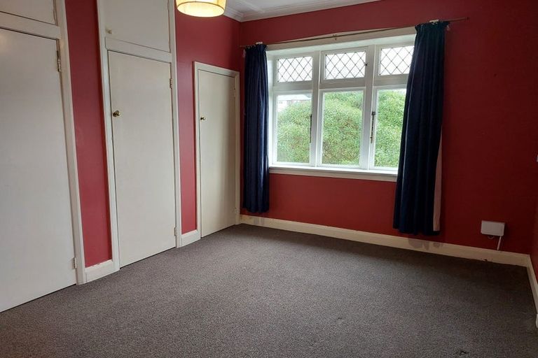 Photo of property in 6 Highland Crescent, Wadestown, Wellington, 6012