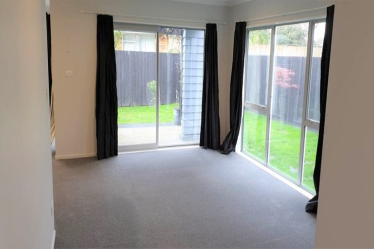 Photo of property in 11u2 Crosher Place, Silverdale, Hamilton, 3216