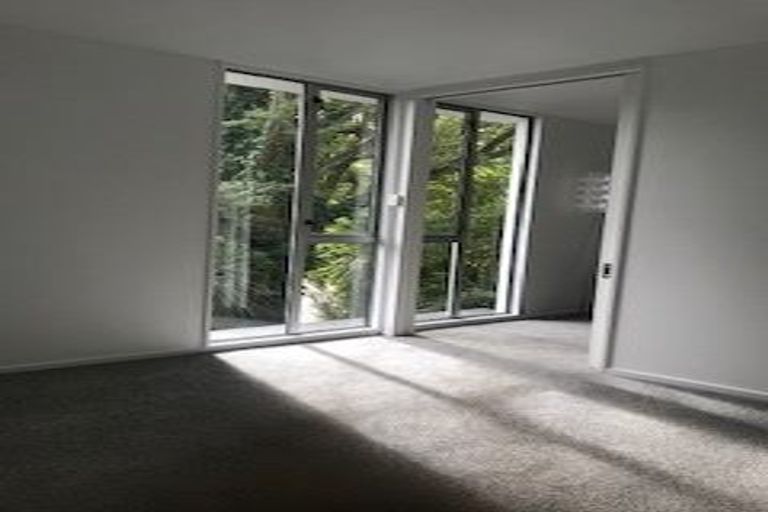 Photo of property in 2/15 Peterborough Street, Christchurch Central, Christchurch, 8013