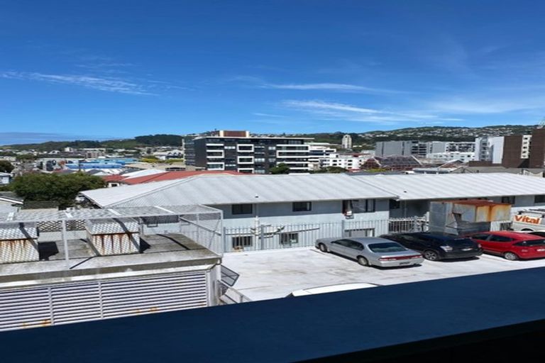 Photo of property in 8u6d Lipman Street, Mount Victoria, Wellington, 6011