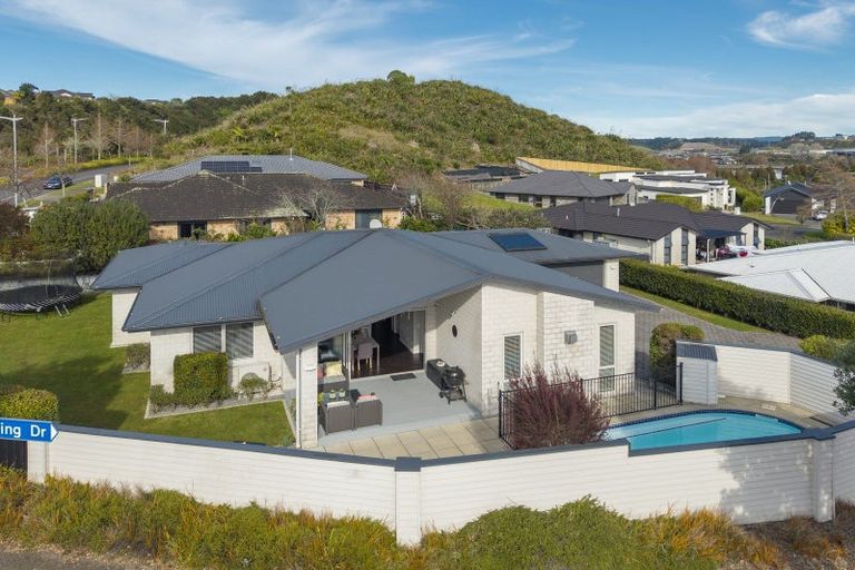 Photo of property in 1 Landing Drive, Pyes Pa, Tauranga, 3112