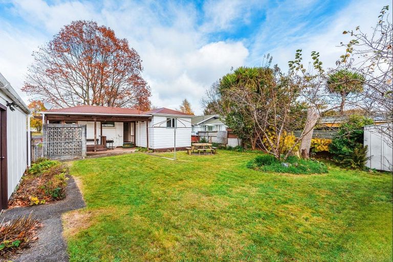 Photo of property in 12 Hinerangi Street, Turangi, 3334