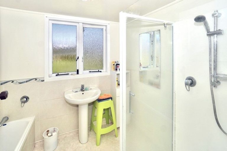 Photo of property in 24 Glen Terrace, Te Puke, 3119