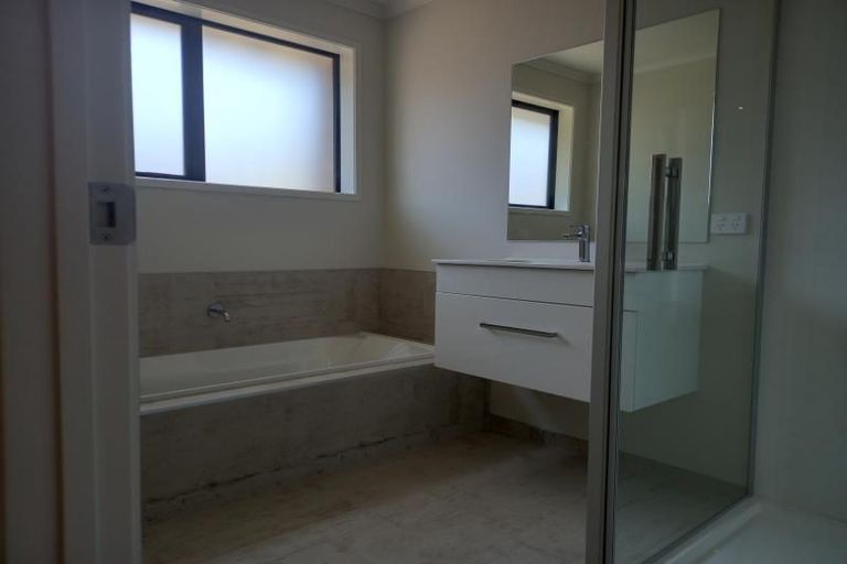 Photo of property in 23a Atutahi Street, Hurdon, New Plymouth, 4310