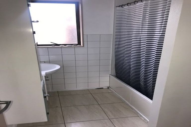 Photo of property in 276 Bairds Road, Otara, Auckland, 2023