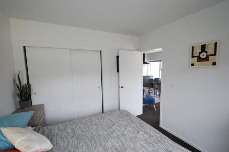 Photo of property in 11/32u Akaroa Drive, Maupuia, Wellington, 6022