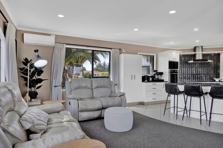 Photo of property in 47 Rata Street, Hawera, 4610