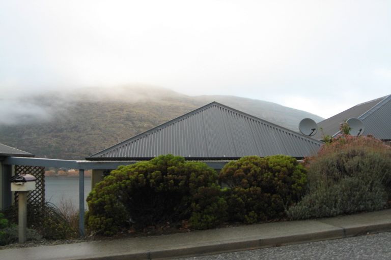 Photo of property in 21a Marina Drive, Frankton, Queenstown, 9300