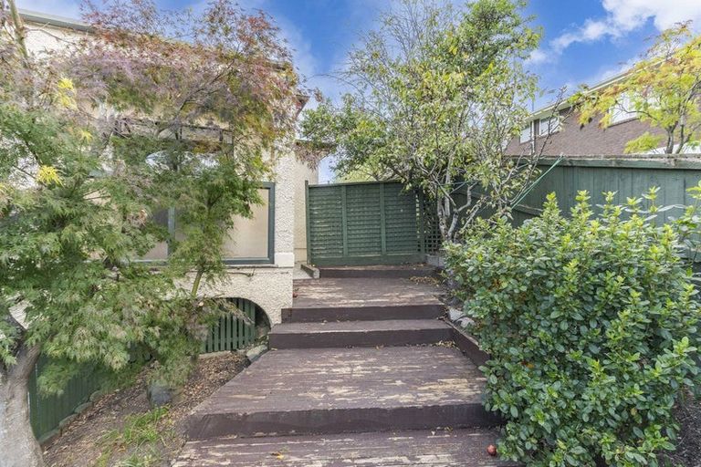 Photo of property in 360 Kaikorai Valley Road, Bradford, Dunedin, 9011