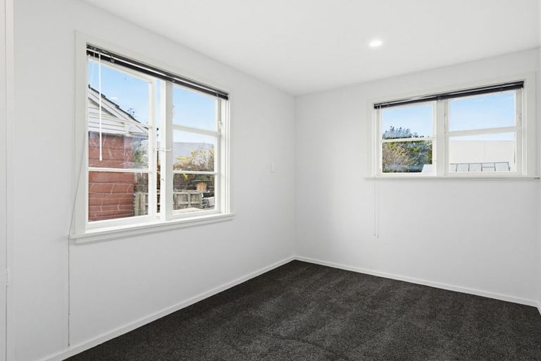 Photo of property in 16 Boyne Avenue, Northcote, Christchurch, 8052
