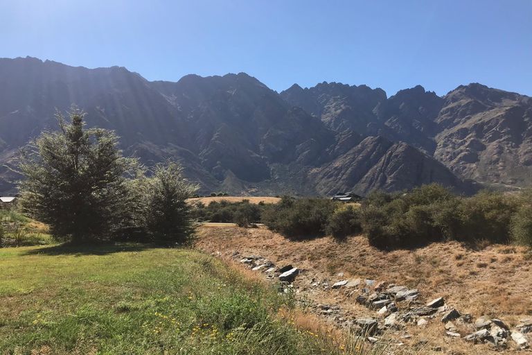 Photo of property in 9 Kerrera Lane, Jacks Point, Queenstown, 9371