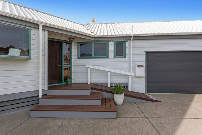 Photo of property in 96a Ocean Road, Ohope, 3121