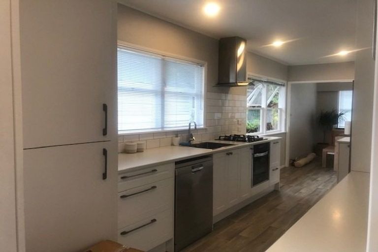 Photo of property in 93 Marne Road, Papakura, 2110