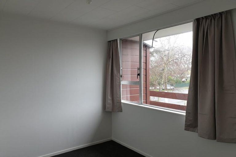 Photo of property in 8f2- Tawai Street, Trentham, Upper Hutt, 5018
