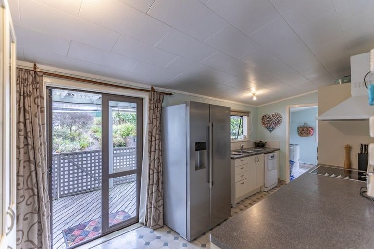 Photo of property in 16 Rose Street, Waipawa, 4210