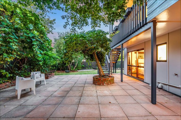 Photo of property in 25 Longitude Place, Whitby, Porirua, 5024