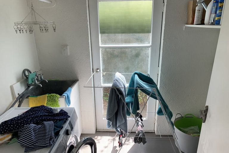 Photo of property in 40 Stapleford Crescent, Browns Bay, Auckland, 0630