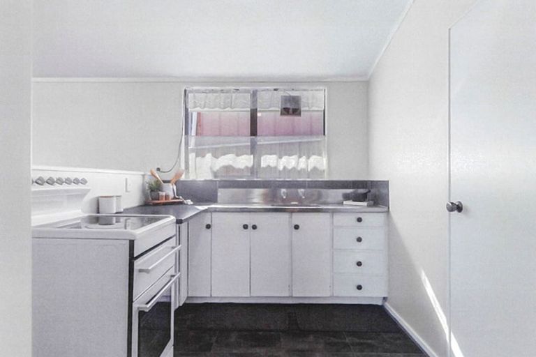 Photo of property in 2 Baycroft Avenue, Parkvale, Tauranga, 3112