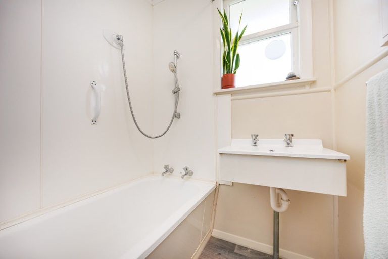 Photo of property in 3 Mccorkindale Street, Feilding, 4702