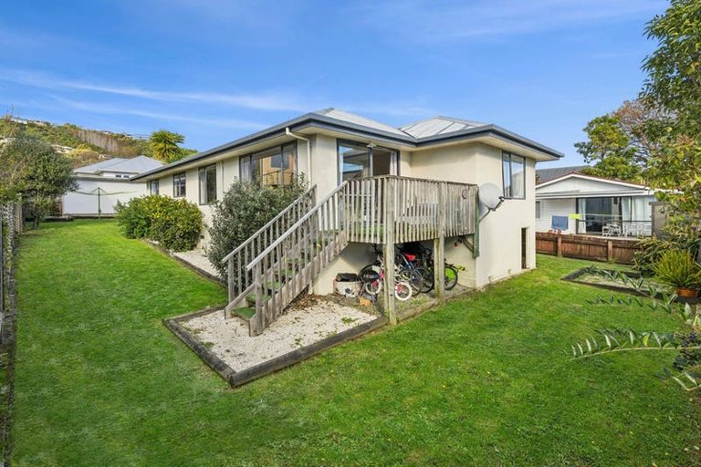Photo of property in 10a Taupata Street, Stoke, Nelson, 7011