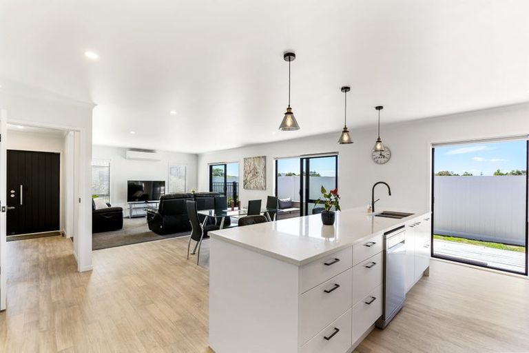 Photo of property in 5 Kermadec Crescent, Waipu, 0510