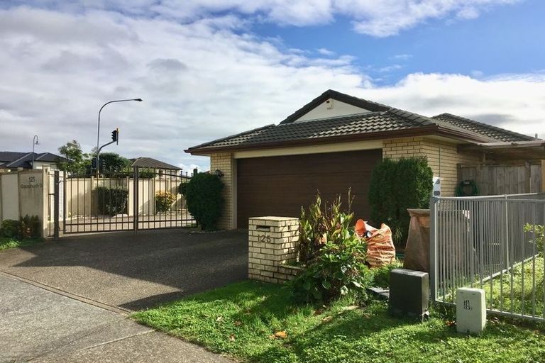Photo of property in 125 Gracechurch Drive, Flat Bush, Auckland, 2016