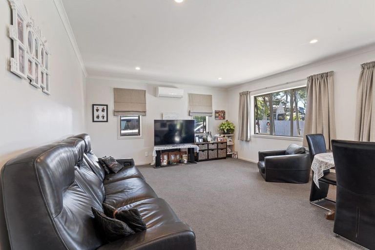 Photo of property in 12a Guy Avenue, Levin, 5510