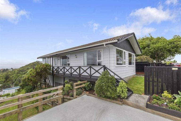 Photo of property in 7 Orissa Crescent, Broadmeadows, Wellington, 6035