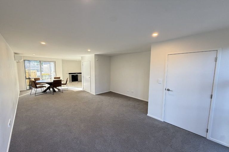 Photo of property in 22 Fort Lincoln Loop, Karaka, Papakura, 2113