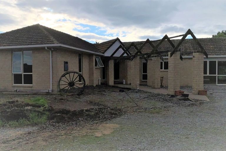 Photo of property in 599 Curraghs Road, West Melton, Christchurch, 7676