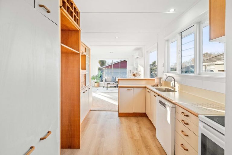 Photo of property in 59 Acacia Avenue, Upper Riccarton, Christchurch, 8041