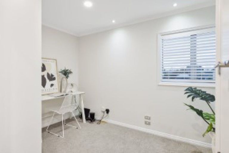 Photo of property in 25 Berwick Place, Mount Maunganui, 3116